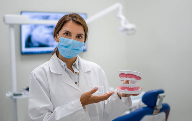 Best Broken or Cracked Tooth Emergency Dentist in Plainedge, NY